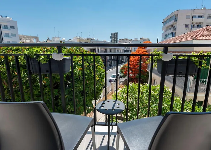 Rise Urban Art 3* Larnaca