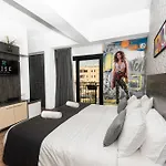Rise Urban Art Hotel 3*