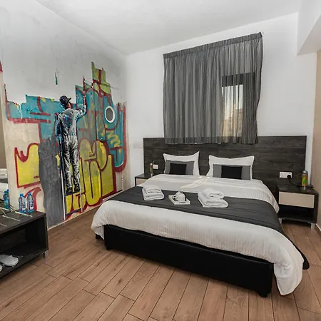Rise Urban Art Hotel 3*