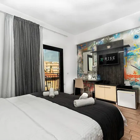 Hotel Rise Urban Art Hotel