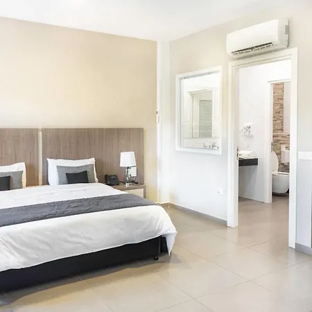 Rise Urban Art Hotel 3*