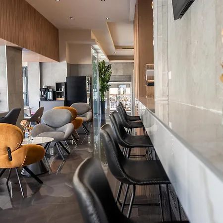 Rise Urban Art Hotel 3* Larnaca
