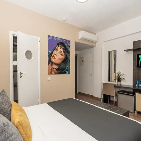 Rise Urban Art 호텔 3*