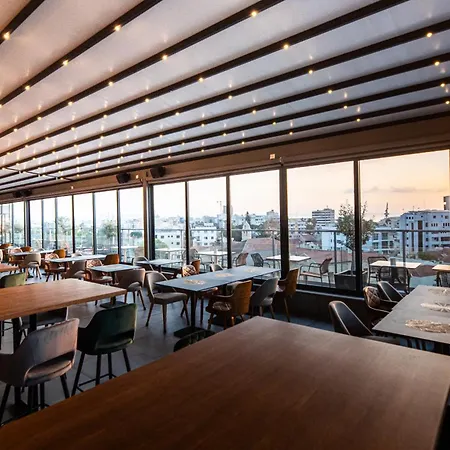 호텔 Rise Urban Art