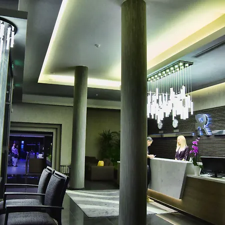 Rise Urban Art Hotel