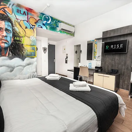 Rise Urban Art 호텔 3*