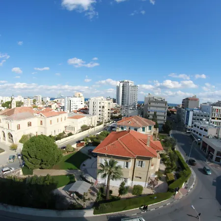 Rise Street Art Larnaka