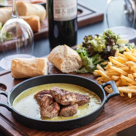 Hotel Rise Urban Art Larnaca