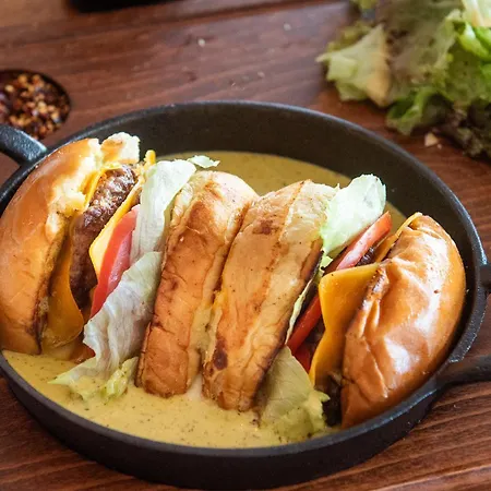 Ξενοδοχείο Rise Urban Art