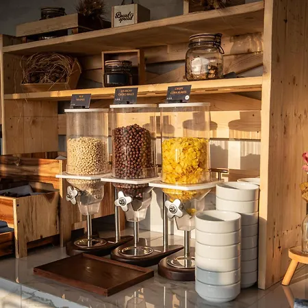 Rise Urban Art Hotel