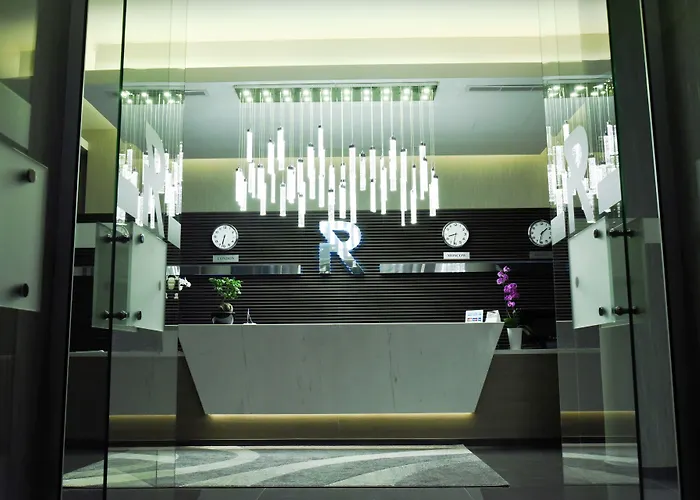 Rise Urban Art Hotel Larnaca