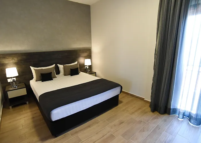 Rise Urban Art Hotel 3*