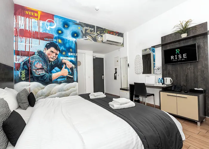 Rise Urban Art 3* Λάρνακα